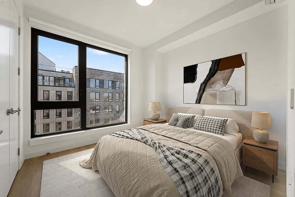 Building Photo - 2363 Bedford Ave