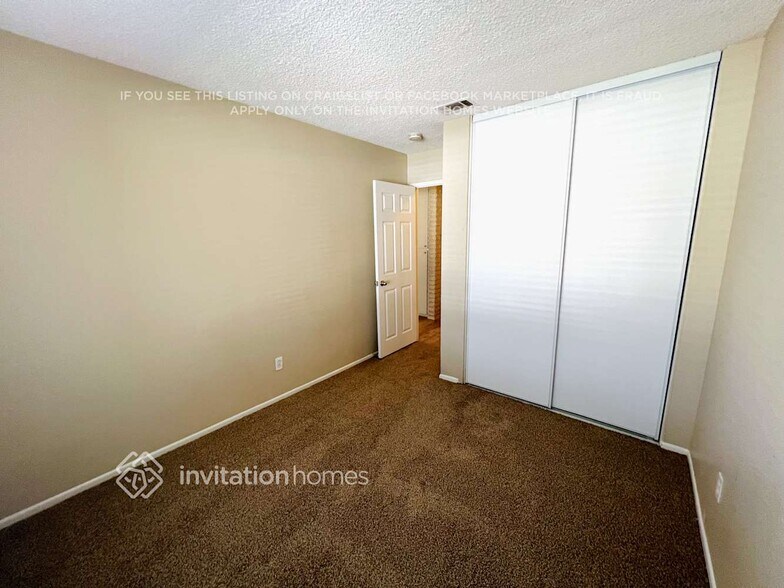 Building Photo - 8770 Buckeye Ct
