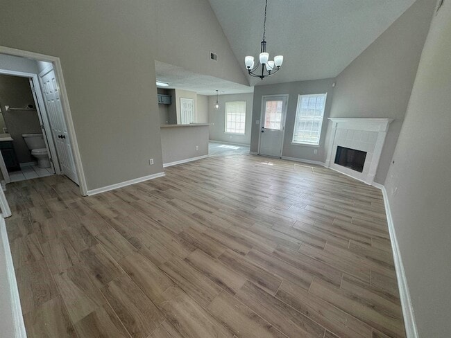 Building Photo - 5457 Sundale Way S