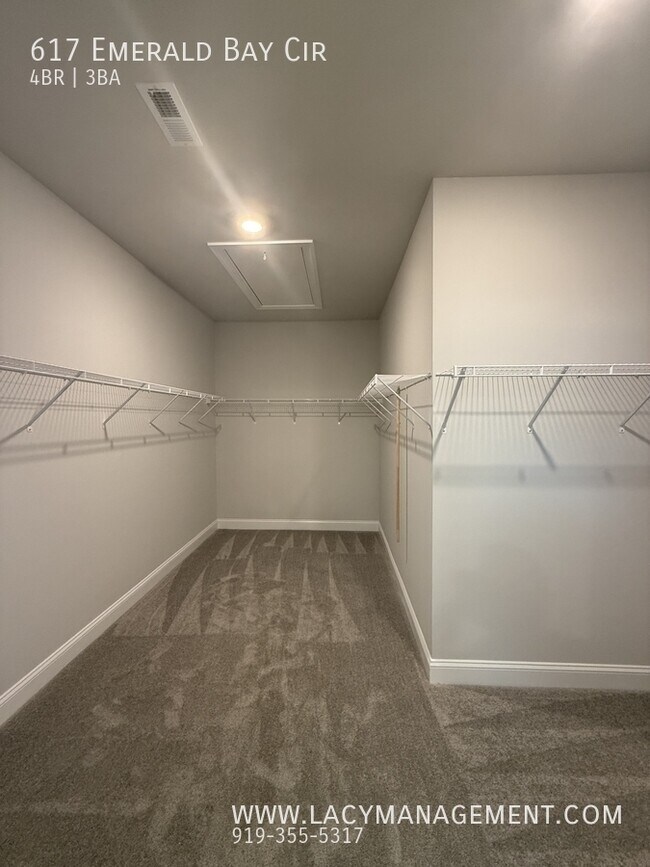 Building Photo - 617 Emerald Bay Cir