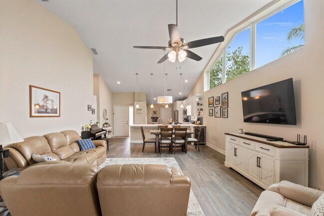 Building Photo - 1401 Mahogany Pl