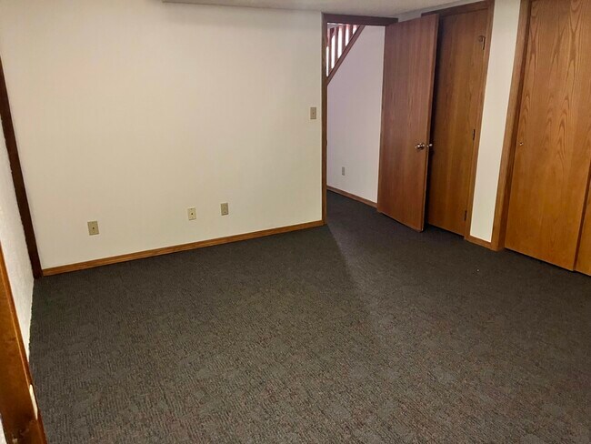 Basement Room 2 - 101 S Rock Rd