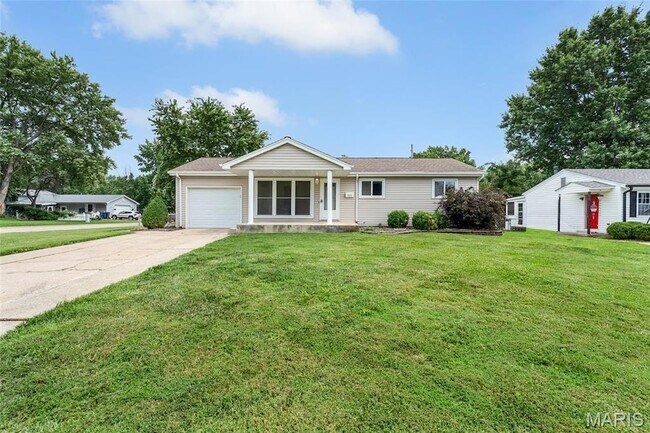 Building Photo - 524 Cheryl Ann Dr