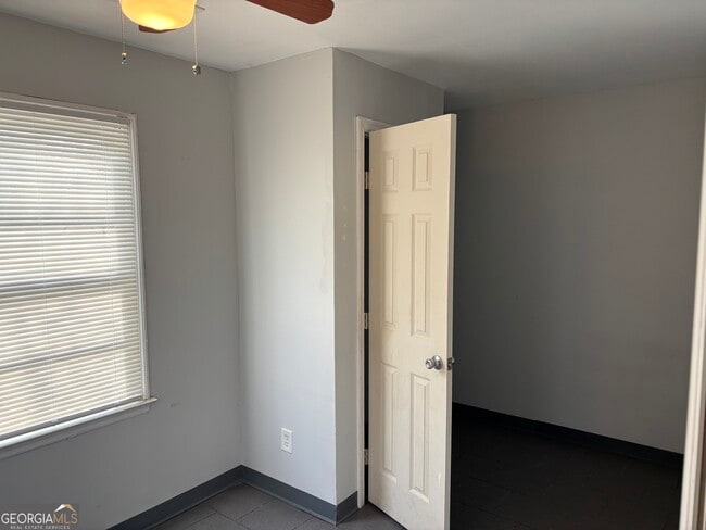 Building Photo - 5770 Satterfield Dr