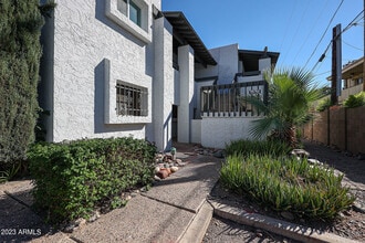Building Photo - 3640 N 70th St