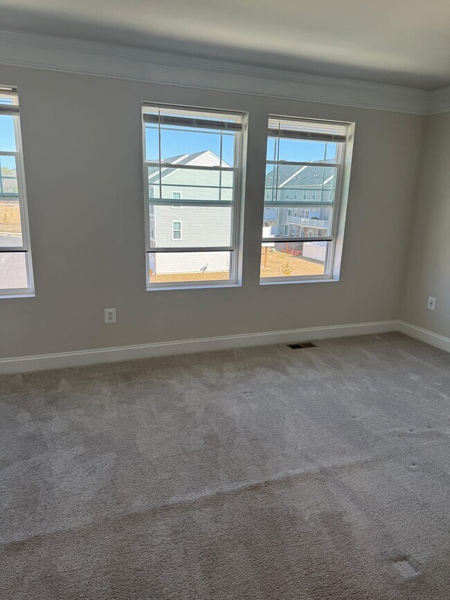 Building Photo - 35422 Wright Way