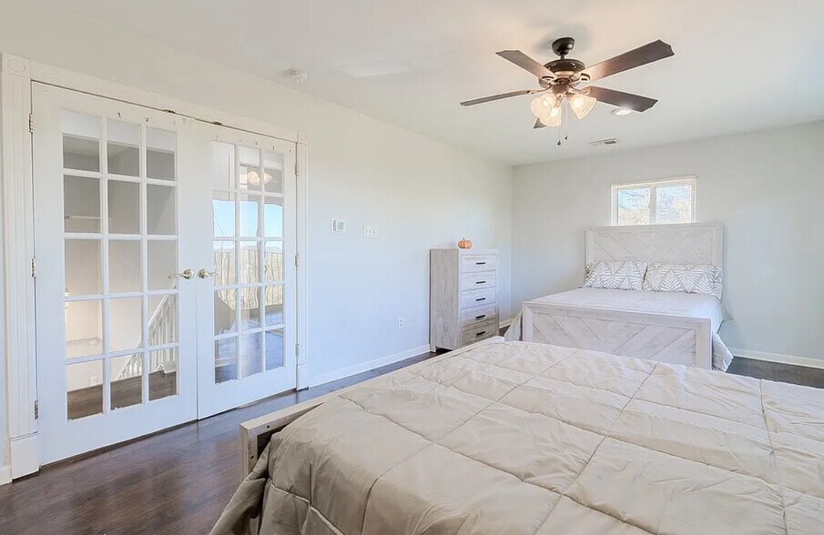 Building Photo - 7583 Tyler Rd