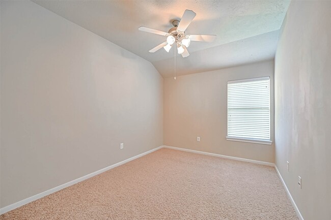 Building Photo - 5230 Garnetfield Ln