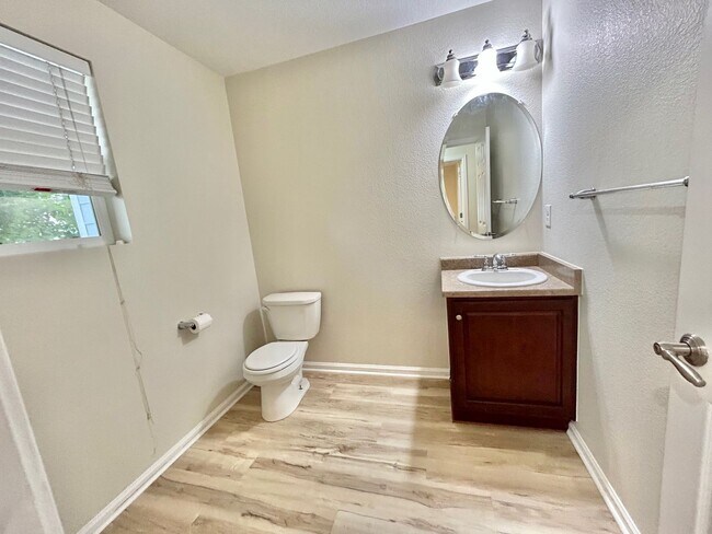 Building Photo - Welcome to your Dream Home!