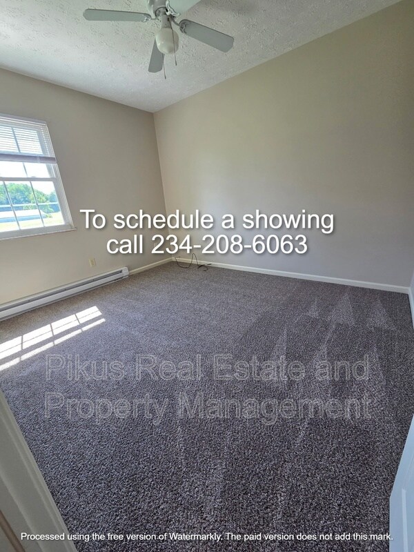 Building Photo - 10630 Market Ave N