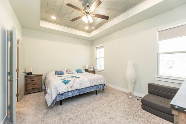 Building Photo - 9 Drywood Ln