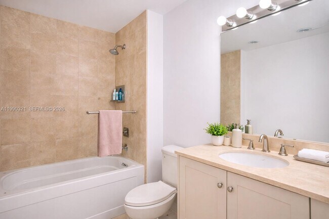 Building Photo - 3232 Coral Wy