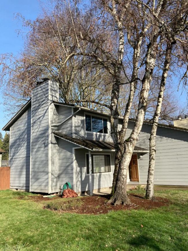 Building Photo - 2863 Applewood Ln