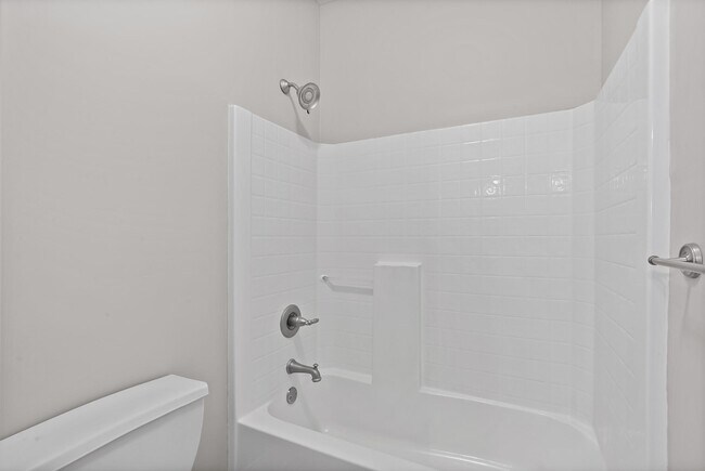 Building Photo - 3116 Tenker Creek Ln SE