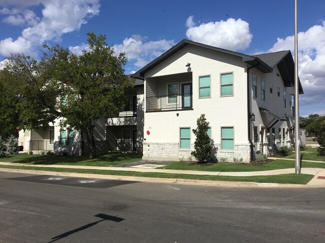 South Exterior - 311 Craddock Ave