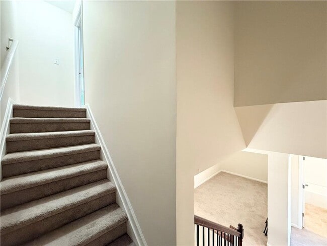 Building Photo - 13432 Gardiner Ln