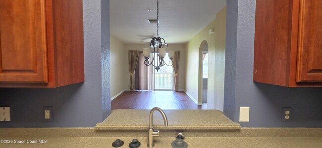 Building Photo - 1576 Peregrine Cir