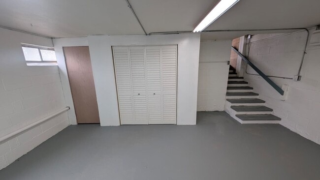 Building Photo - Trinidad Rental