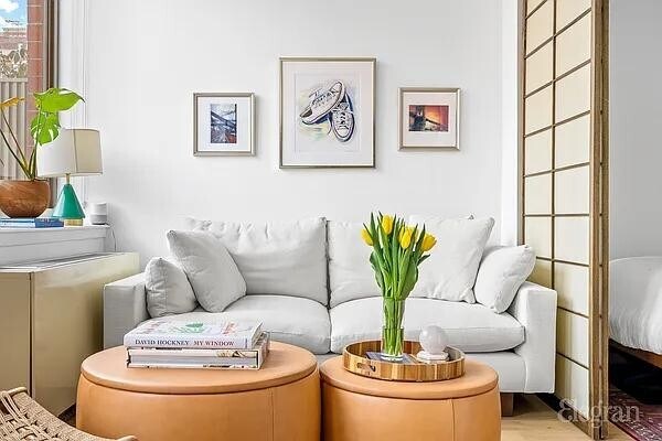 Building Photo - 520 West 23rd Street