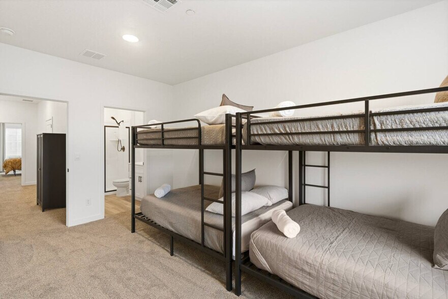 Building Photo - 1706 Ripple Rock Dr