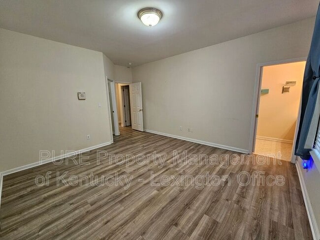 Building Photo - 2616 Crystal Falls Rd