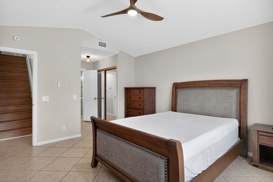 Building Photo - 2111 Rebecca Way