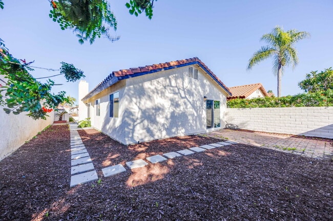 Building Photo - 243 Flame Tree Pl