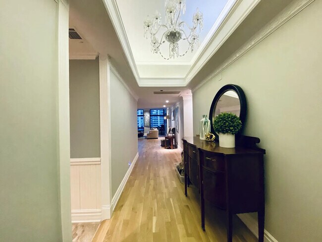 Building Photo - 680 N Lake Shore Dr