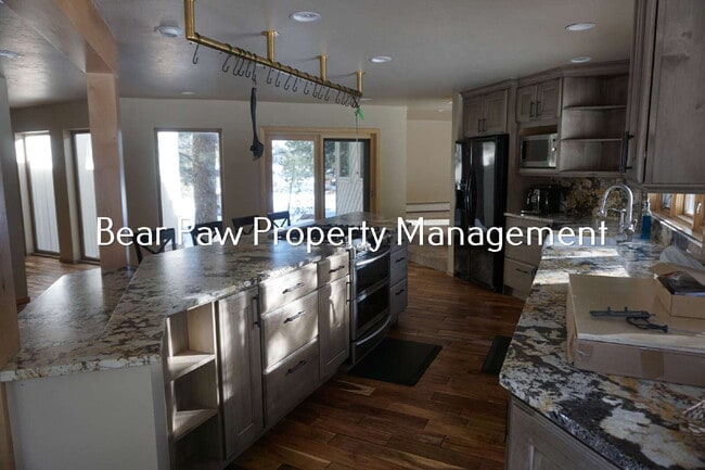 Building Photo - Unique Home In Genesee!!