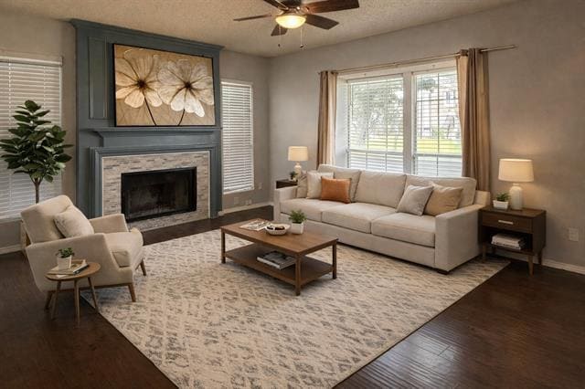 Building Photo - 1520 Beach Ln