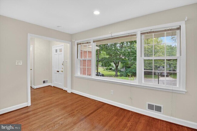 Building Photo - 5510 Christy Dr