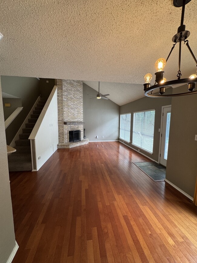 Building Photo - 13815 Stone Hollow