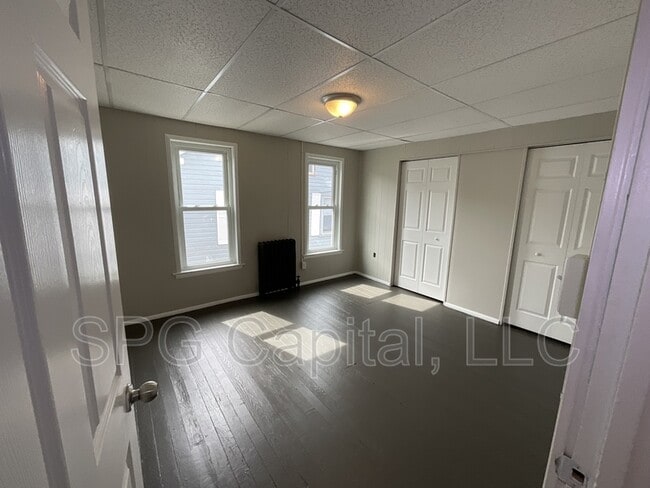 Building Photo - 413 N Pitt St