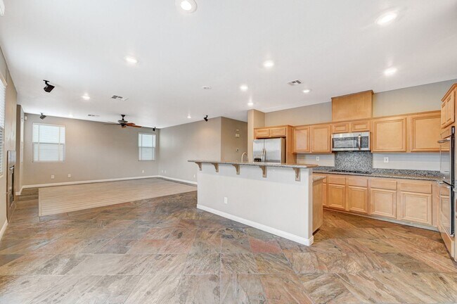 Building Photo - 1st MONTH FREE! Lone Mountain Heights Luxu...