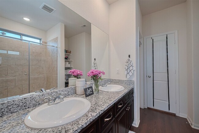 Building Photo - 308 Morning Dove Trl