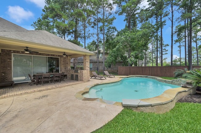 Building Photo - 66 N Whistling Swan Pl