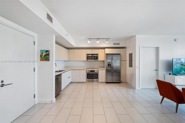Building Photo - 4250 Biscayne Blvd
