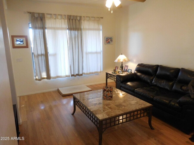Building Photo - 2600 E Springfield Pl