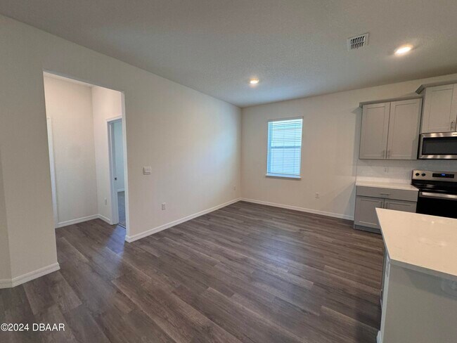 Building Photo - 341 Merimont Ln