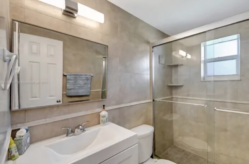 Building Photo - 2600 S Ocean Dr
