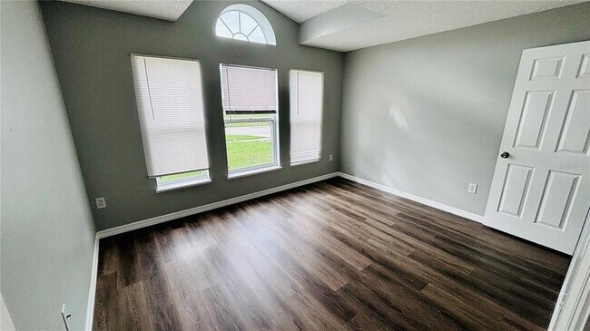 Building Photo - 15937 Wilkinson Dr