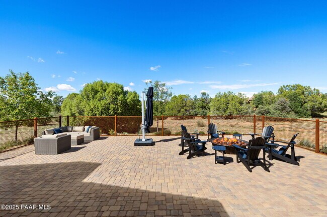 Building Photo - 14415 N Sandia Ln