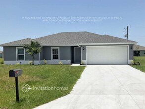 Building Photo - 25096 Estrada Cir