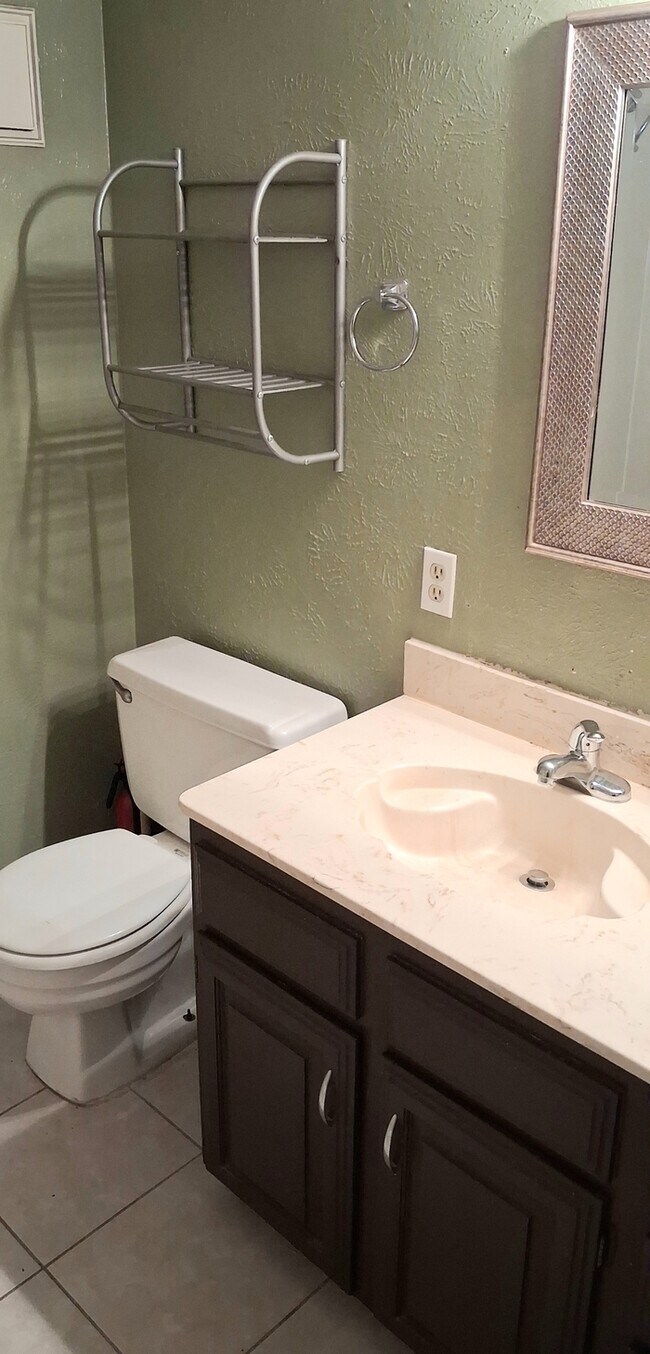 Building Photo - 5200 Martel Ave