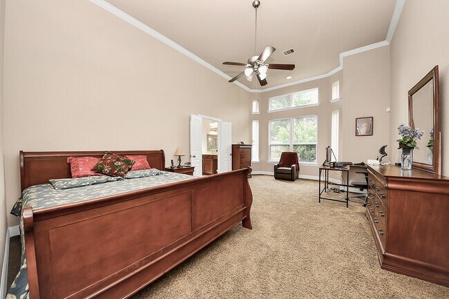 Building Photo - 22719 Shieldhall Ln