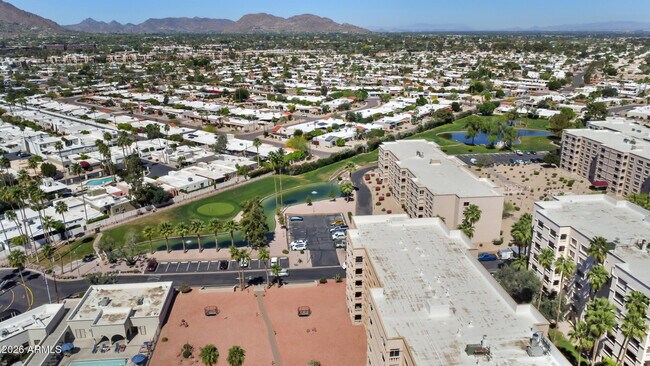 Building Photo - 7820 E Camelback Rd