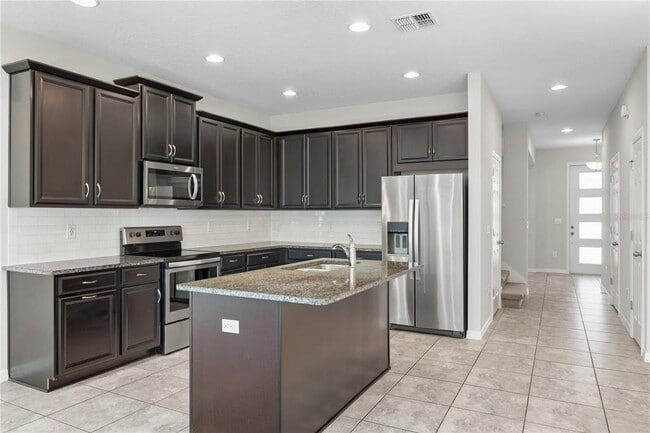 Building Photo - 8019 Glenlloyd Ave