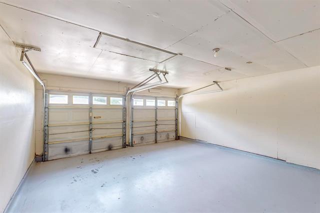 Building Photo - 1538 Oakbrook St