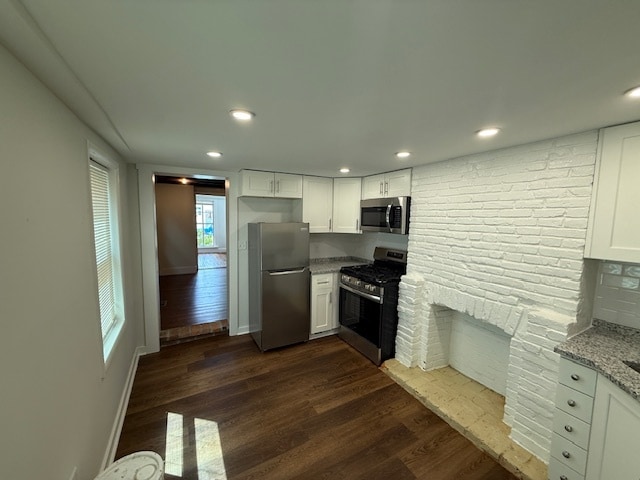 Building Photo - 24 E Henrietta St