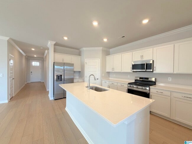 Building Photo - 214 Stockyard Cir